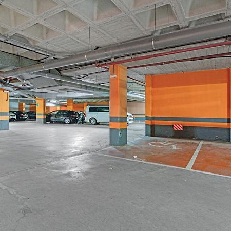 Cozy Penthouse, 20 Min To Downtown, Alcala Norte マドリード エクステリア 写真