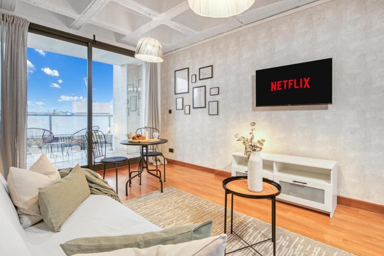 Cozy Penthouse, 20 Min To Downtown, Alcala Norte マドリード エクステリア 写真